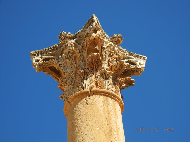 Jerash - Jordanië - prachtige Korintische kapitelen