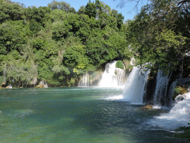 Blauwgroene meren en watervallen in Krka National Park