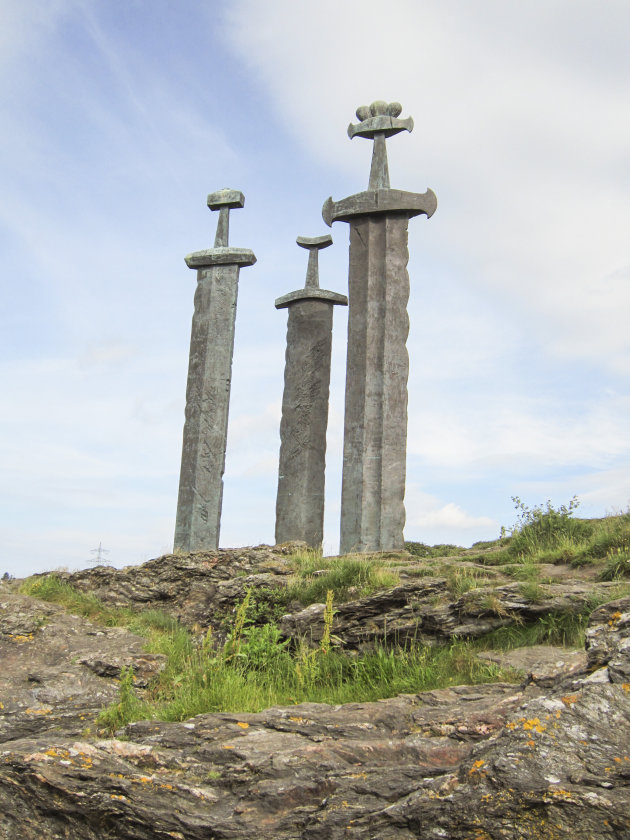 Prachtig herdenkingsmonument in het Hafrsfjord