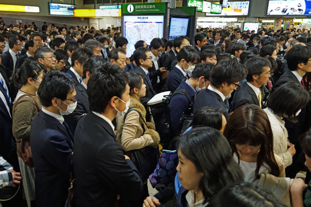 Welke lijn moet ik nemen in Tamachi?