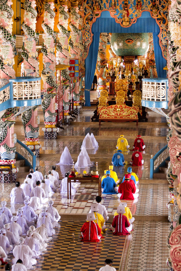 Kleurrijke Cao Dai tempel