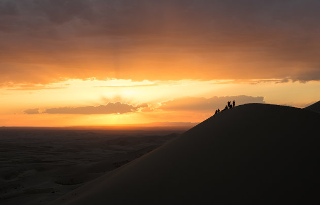 Zonsondergang vanaf de hoogste duin, Khongoryn Els