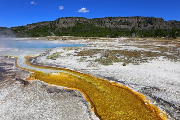 Sapphire Pool in het Yellowstone N.P.