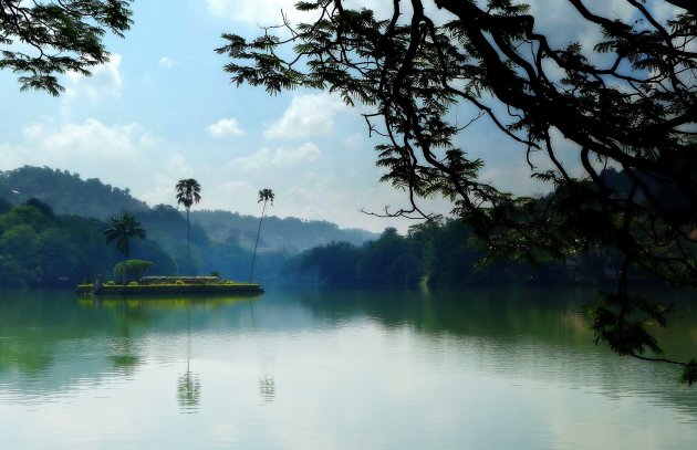 Het meer van Kandy