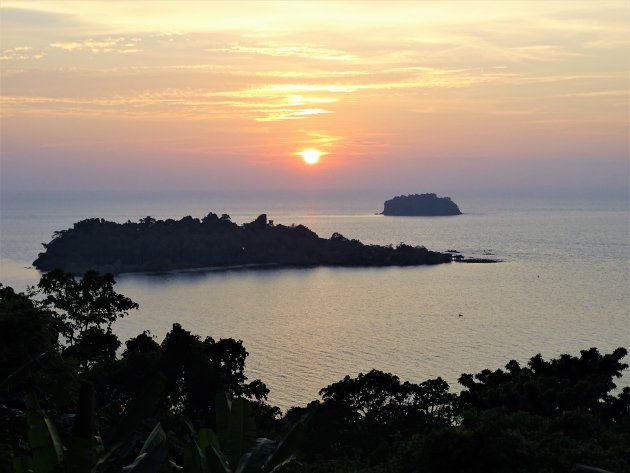 Zonsondergang op Koh Chang.