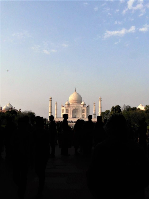 drukte voor de Taj Mahal