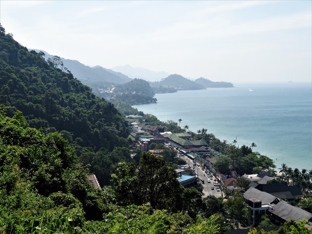 Kustlijn van Koh Chang.