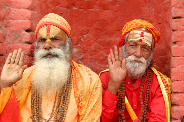 zwaaien in Pashupatinath