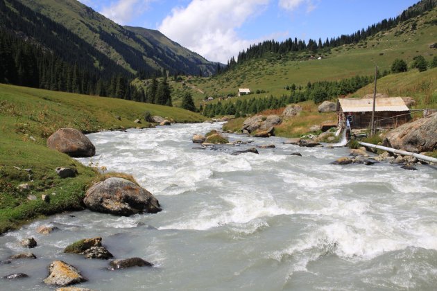 Wandelen in Altyn Arashan 