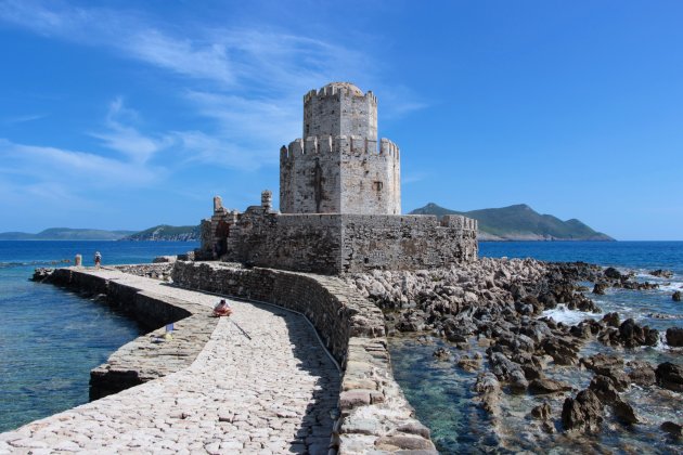 Vissen bij het fort van Methoni 