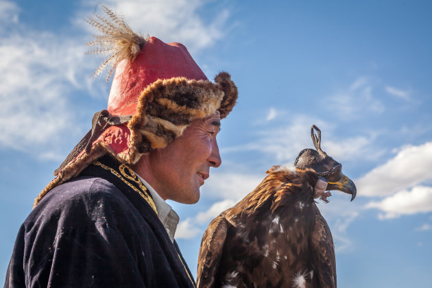 Adelaarsfestival in Sagai