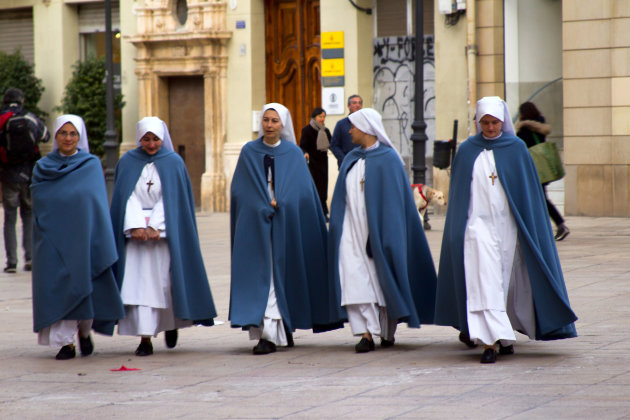 Nonnen in Valencia