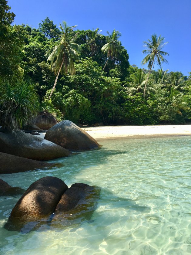 Pulau Perhentian besar