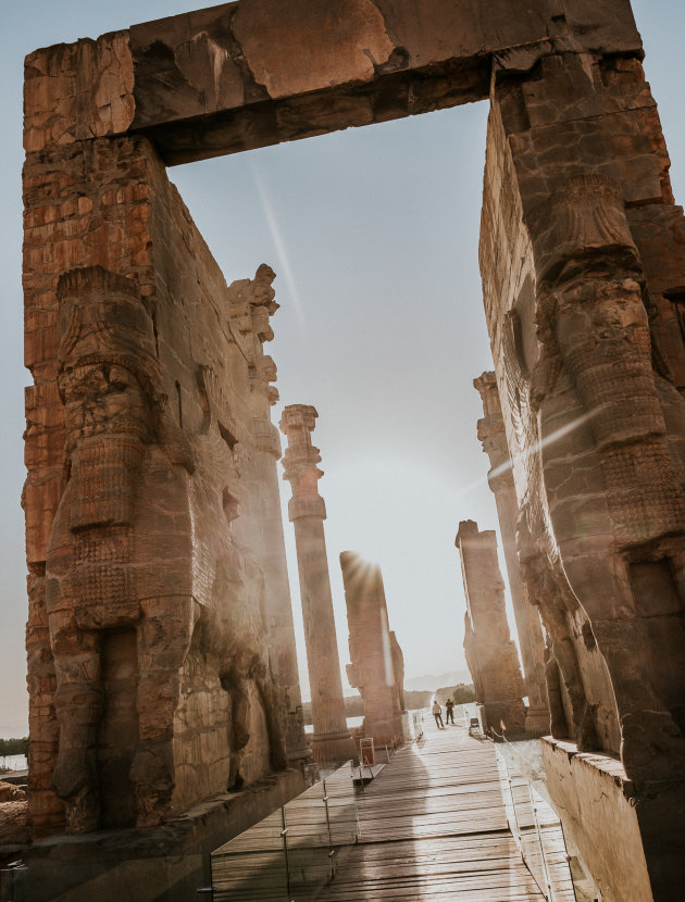 Persepolis bezoek je vlak voor zonsondergang