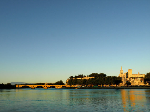 Sur le pont d'Avignon...