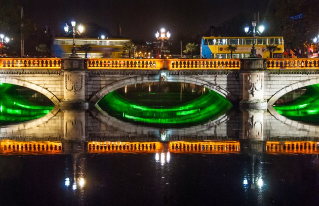 Dublin by night