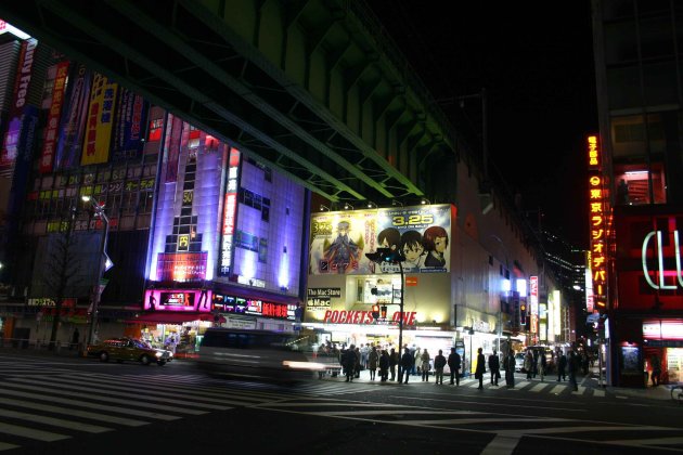 Tokio by night