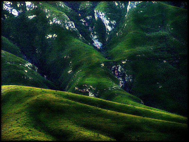 Green mountains (2)