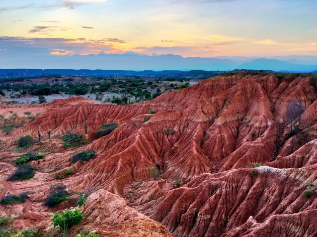 Sunset desierto Tatacoa rojo