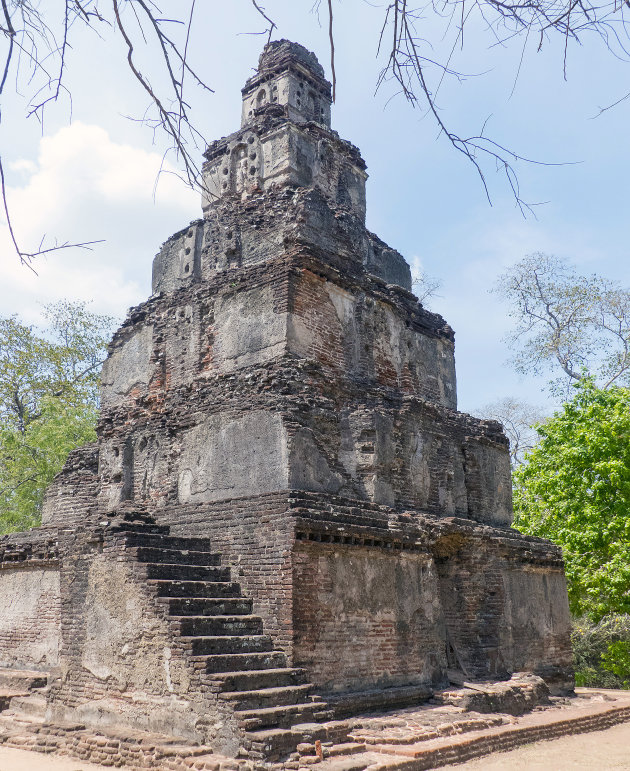 Sathmahal Prasada