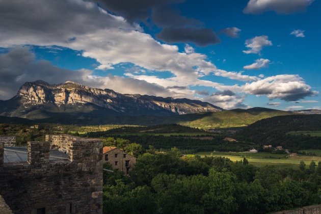 Ainsa een parel in de Pyreneeën.