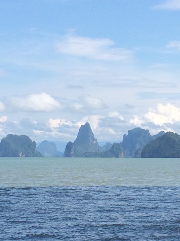 De magische baai van Phang Nga