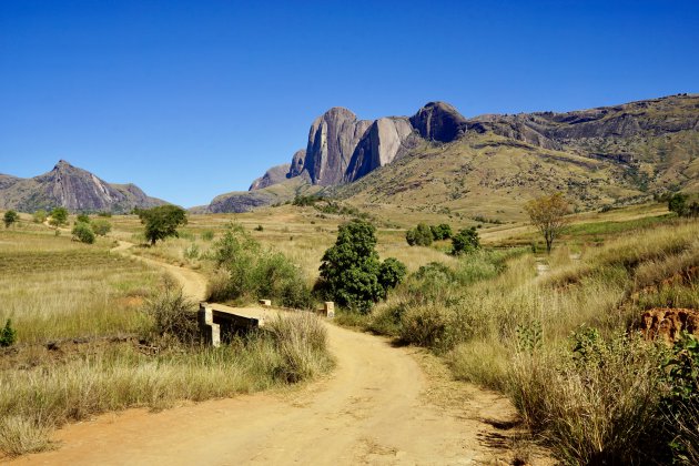 Een van de vele prachtige wegen in Madagaskar