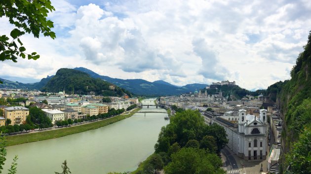 Uitzicht over Salzburg