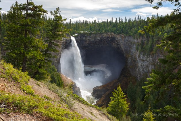 Helmcken Falls: