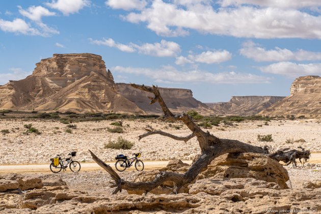 Fietsen door Oman