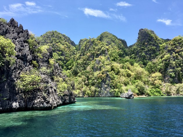 Onderweg naar Kayangan lake