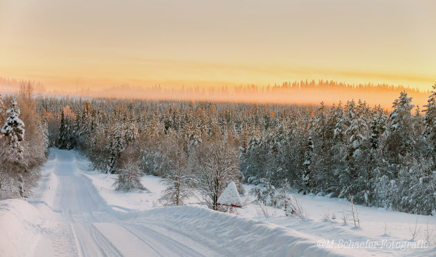 Sunset in de sneeuw