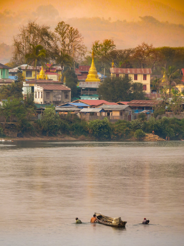 Onverwachte kleuren in Hsipaw