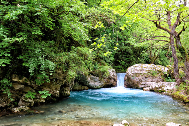 Verborgen waterval in Tzoumerka