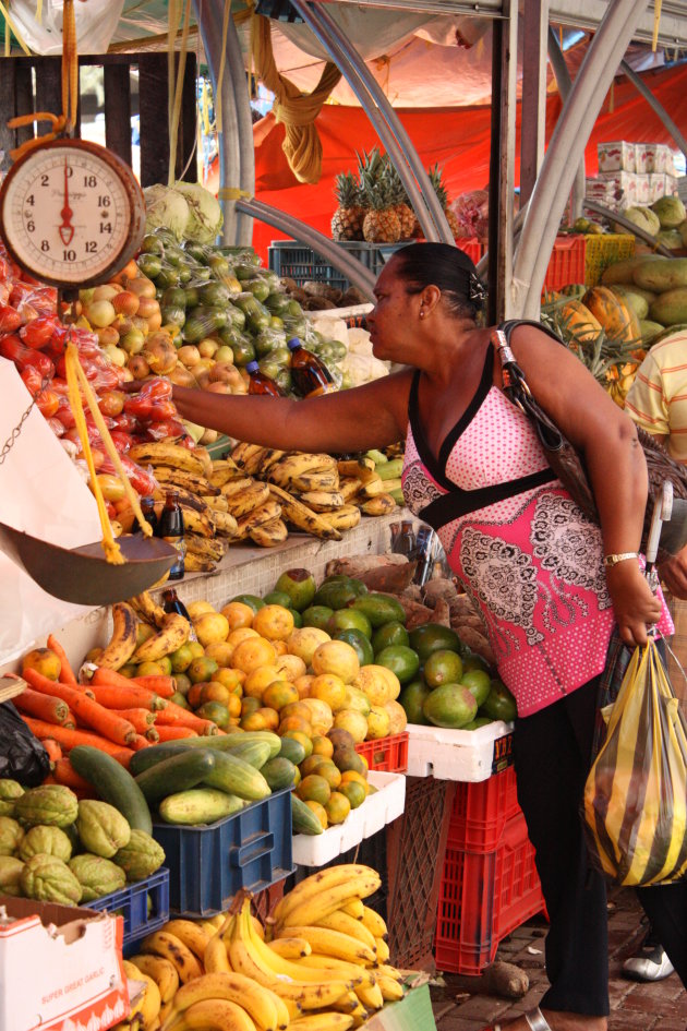 Drijvende markt van Willemstad