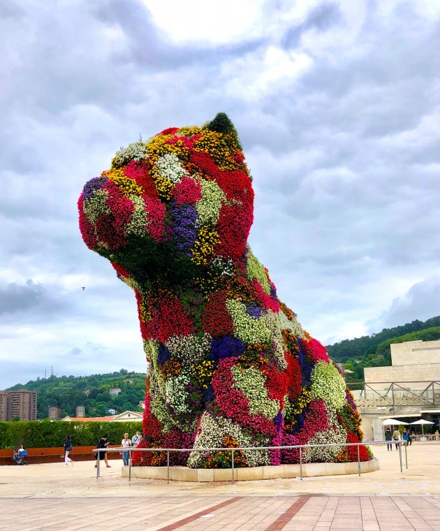 Puppy bij Guggenheim Bilbao