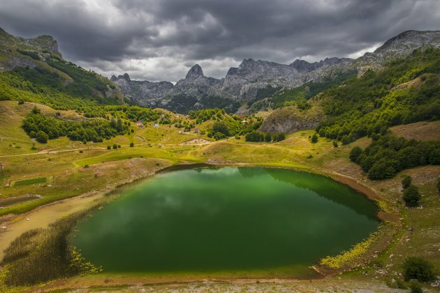 Bukomirsko meer