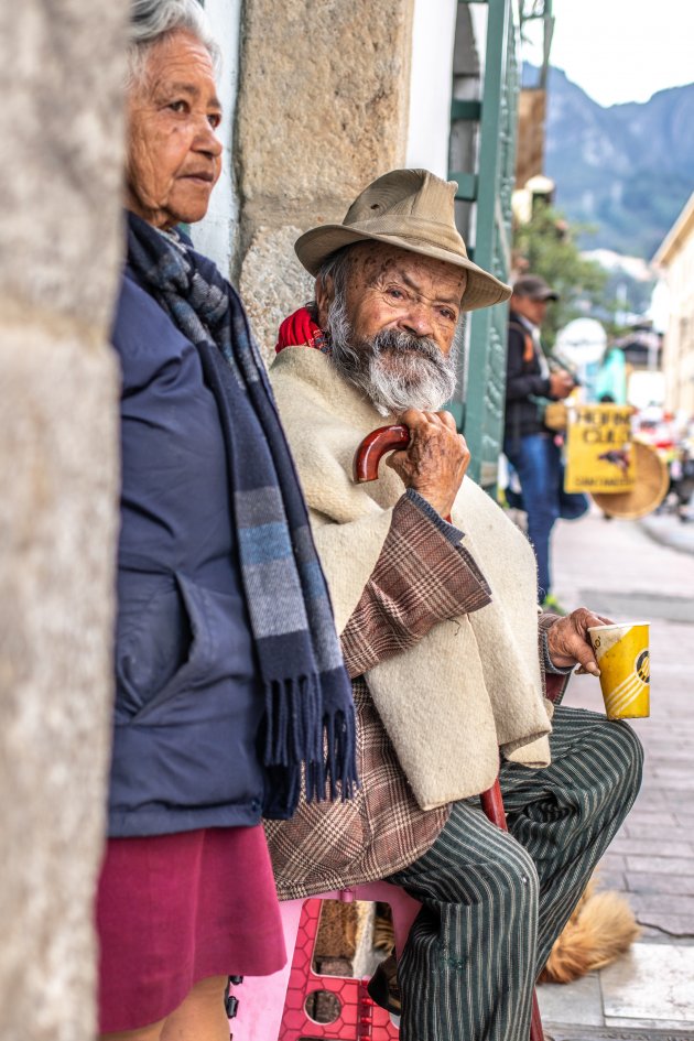 Colombiaanse bedelaar en zijn vrouw