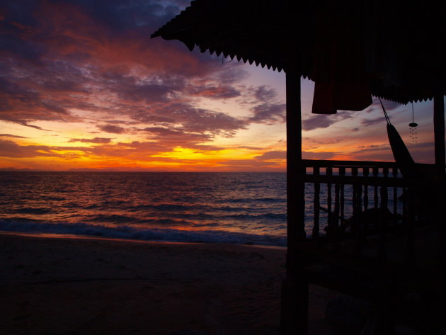 Zonsondergang op Pherentian island