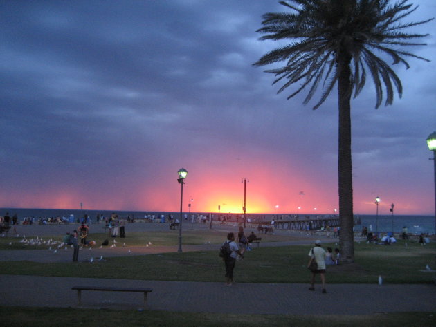 sunset boulevard Glenelg 