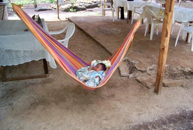 Baby in "wiegje"