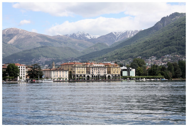 ZICHT OP LUGANO