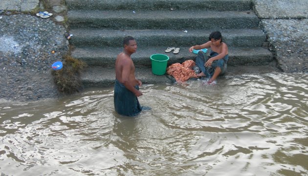 Spetteren in de Ayeyarwady.