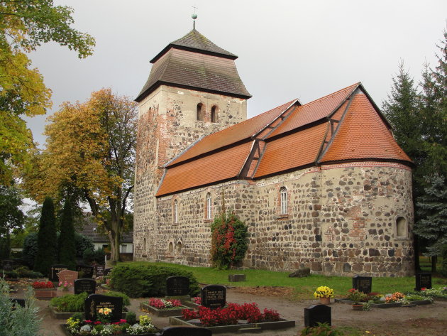 De dorpskerk van Deetz