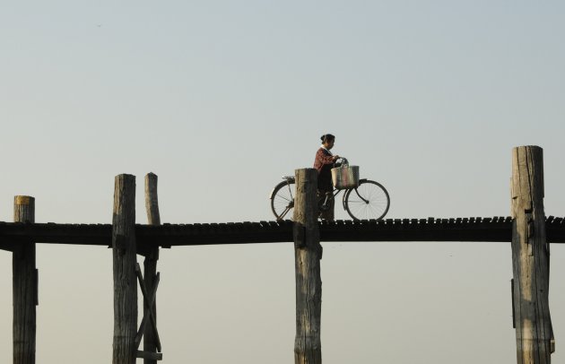 Bike on the U-Bein bridge.