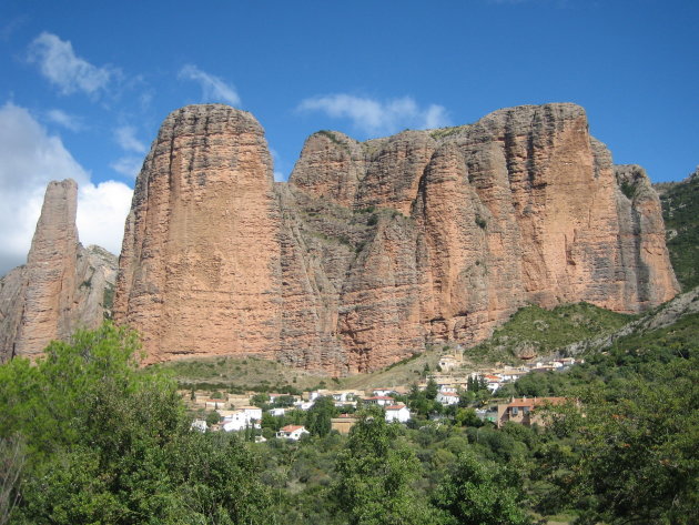 Los Mallos de Riglos