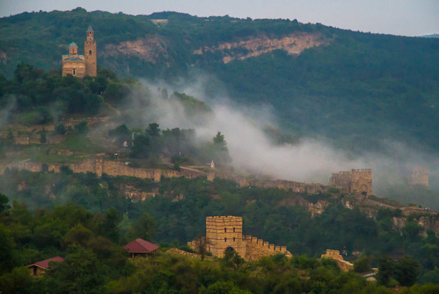 Mist over burcht