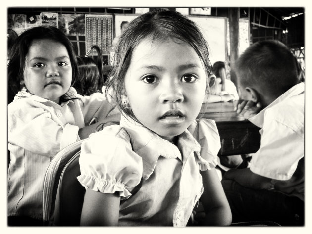 meisje in school in Poipet