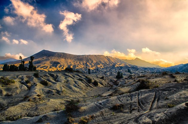 Maanlandschap bij de Bromo vulkaan