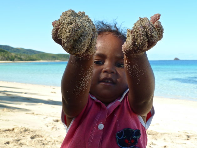 spelen op het strand